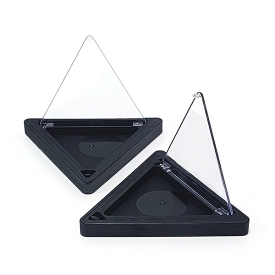 Triangle Blusher/Compact 9346 Triangle Blusher/Compact 9346